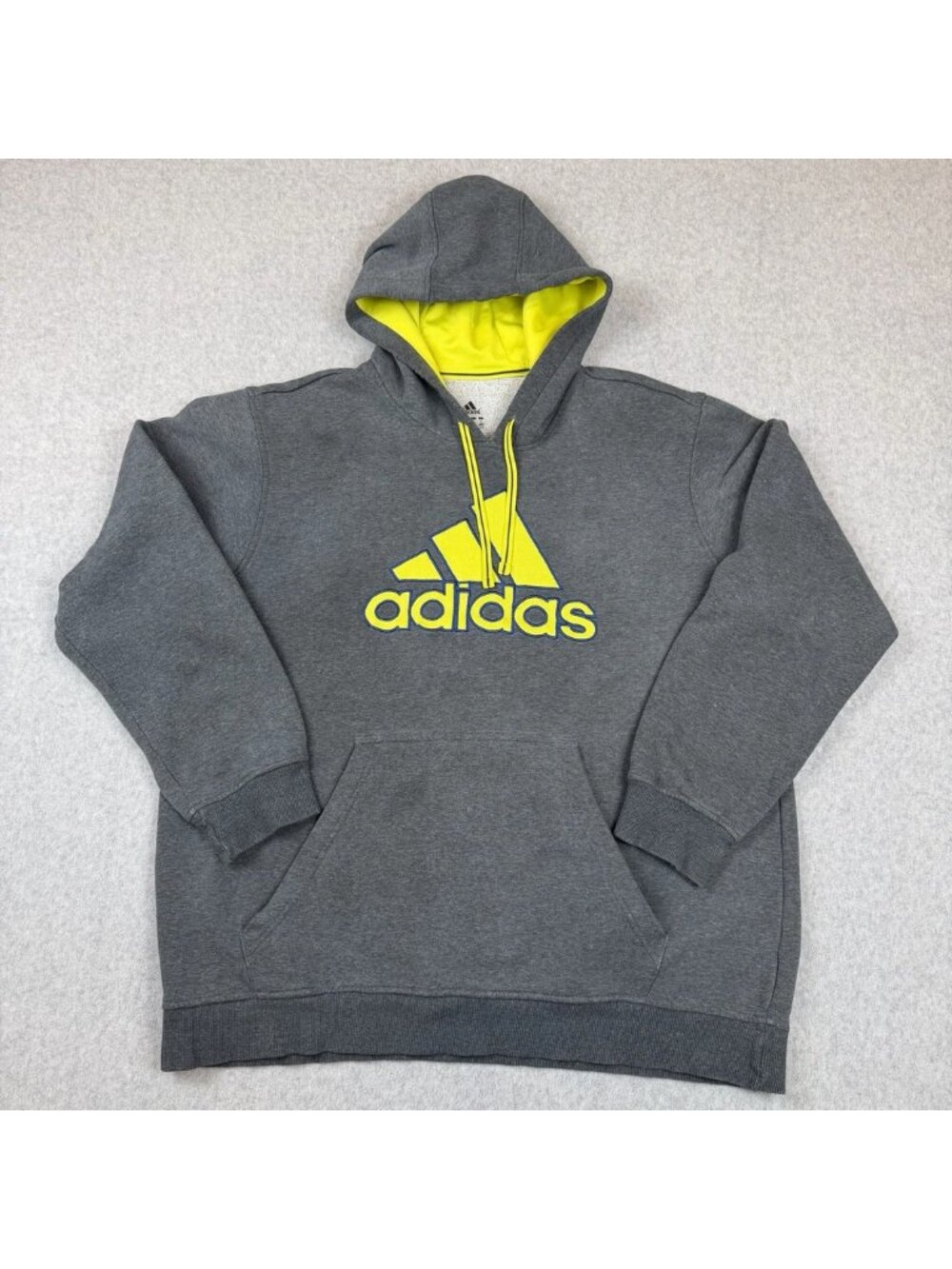 adidas Sweater‎ Men’s XL Gray Yellow Fleece Pullover Sweatshirt Hooded Logo
